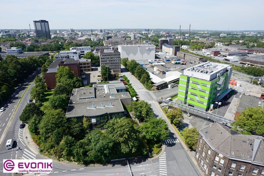 Tages-Exkursion zu Evonik Industries in Essen