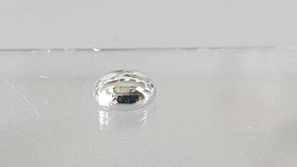 Gallium: Cluster, Licht und Neutrinos