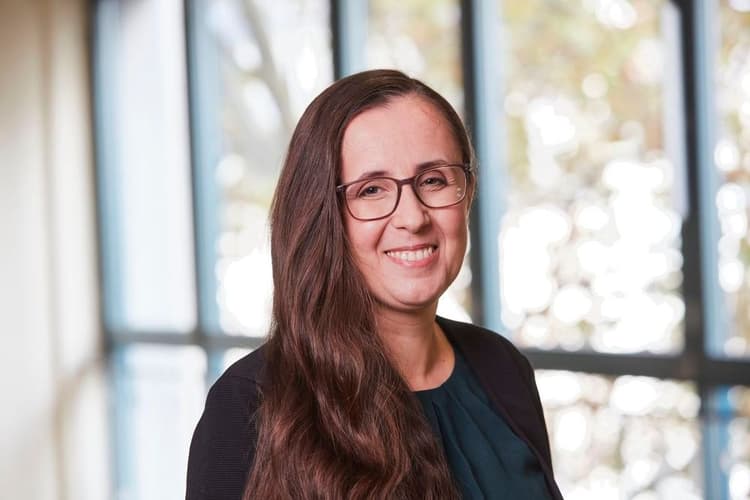 Dr. Elisabeth Kapatsina, Leiterin Ressort Bildung