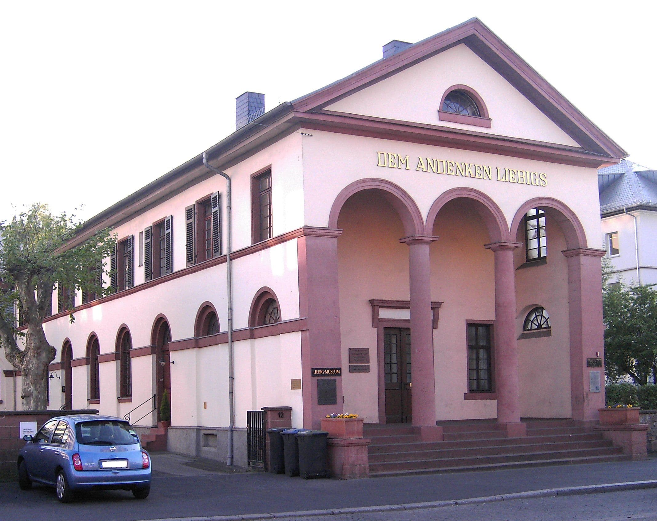 Gießener Liebig-Museum feiert Wiedereröffnung