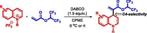 C4‐Regioselective Dearomatization of Quinolinium Salts via Morita–Baylis–Hillman Reaction